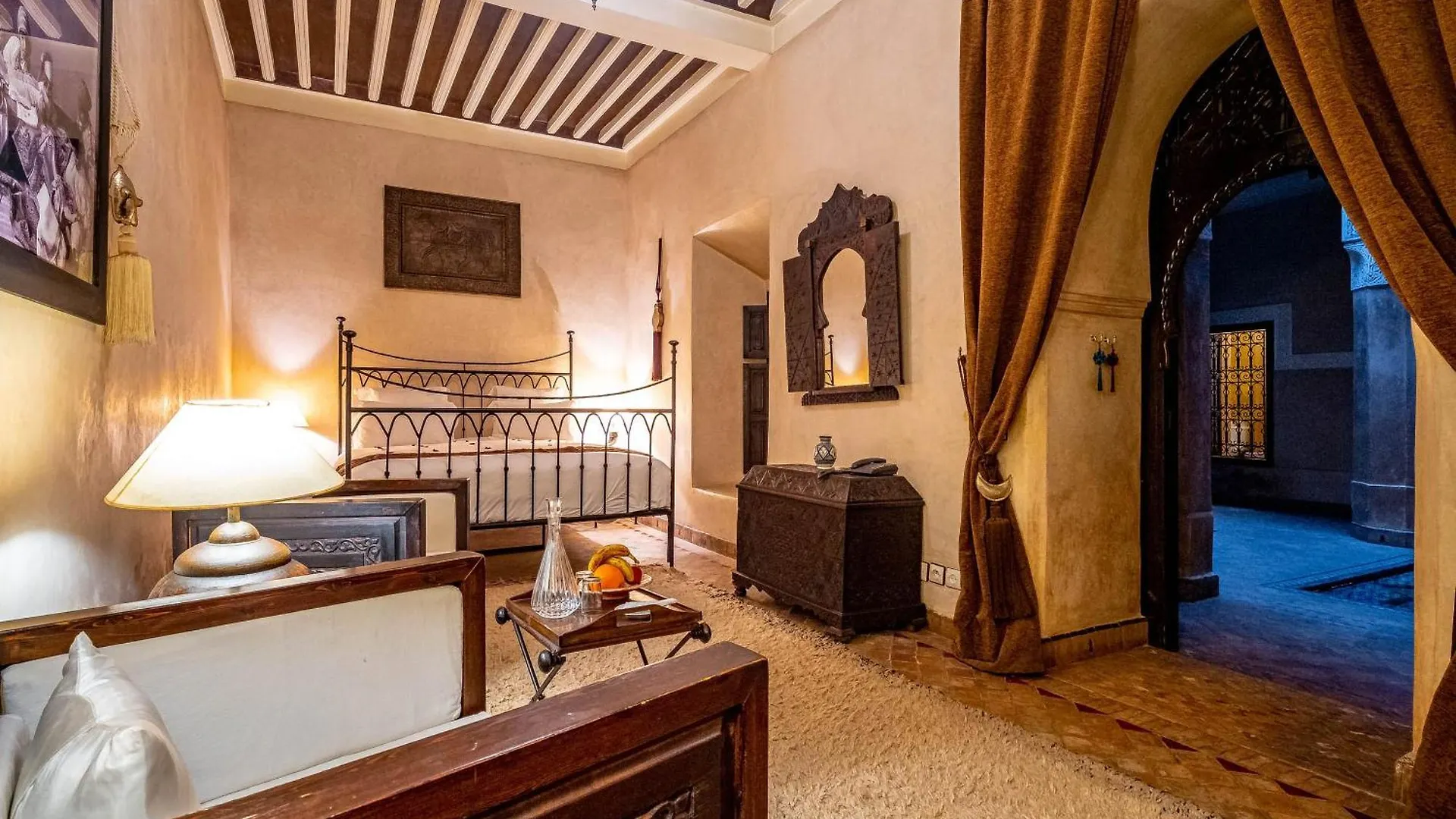 Dar Les Cigognes Hotel Marrakesh Riad